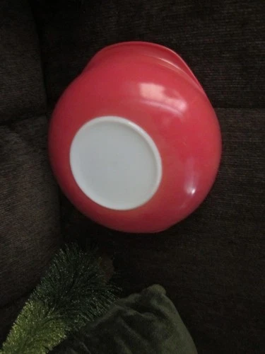 Vintage Pyrex Pink Flamingo 2qt Mixing Bowl 024/with handles