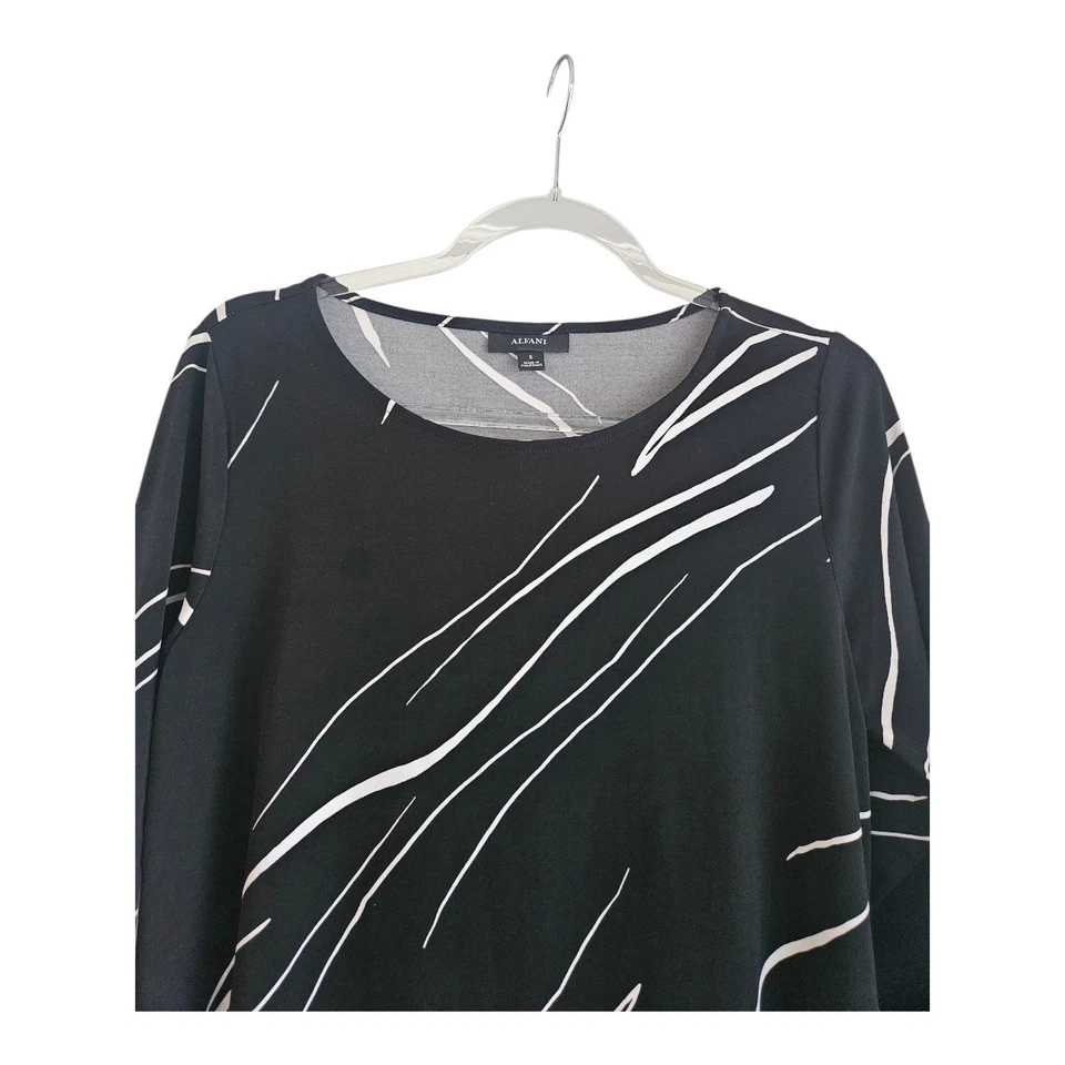 Top túnica Alfani para mujer SM asimétrica negra blanca elástica manga 3/4 abstracta Foto 4 de 4