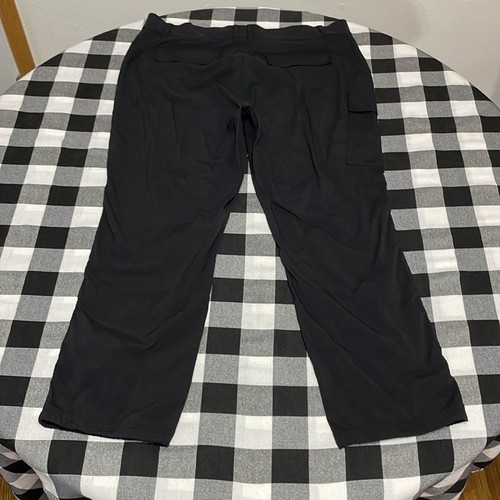 Pantaloni cargo Athleta Trekkie Utility neri donna taglie forti 18 elasticizzati ripstop - Foto 12 di 16