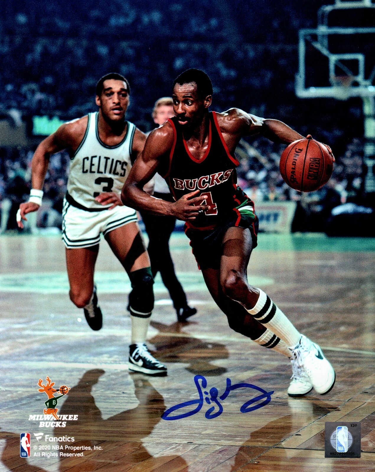 Sidney Moncrief Autographed Signed Milwaukee Bucks MIlw. Bucks 8x10 Photo #9 AUTO - Hall of Fame - 5 x AS 