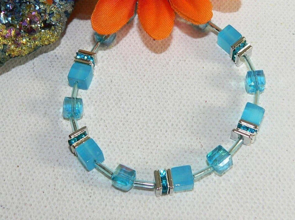 Armband Würfel Cube Cat Eye blau türkis aqua Kristall Glas strass farbig  507h - Bild 3 von 4