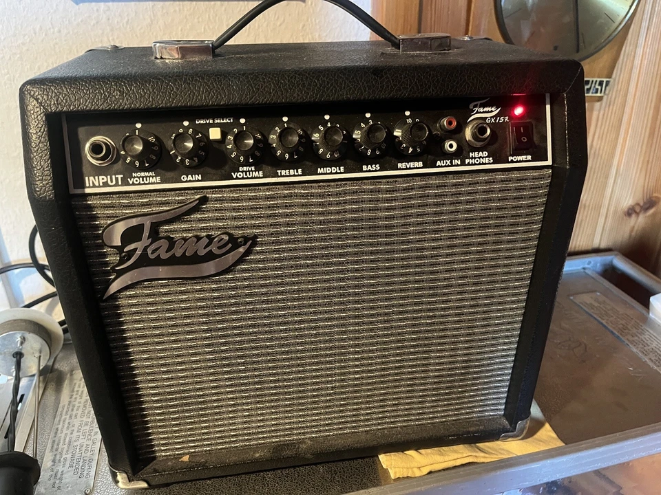 Fame GX-15R Combo, Gitarrenverstärker, 38 Watt, Transistor, E-Gitarre Verstärker - Bild 4 von 4
