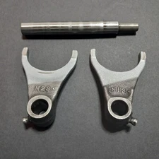 05-07 SUZUKI RMZ450 RMZ-450 Gear Shift Forks Shaft Transmission Fork Gearbox