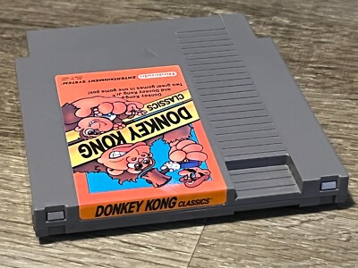 Donkey Kong Classics Nintendo Nes Game + Box Great Condition  display picture 3