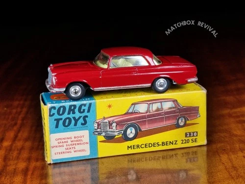 Vintage Corgi Toys No.230 Mercedes Benz 220 SE & Original Box, Model Car