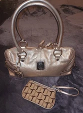 Tignanello Shoulder Bag Metallic Gold Leather Purse Pockets Double Handles