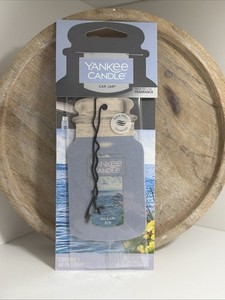 Yankee Candle Ocean Air Jar Car Air Freshener
