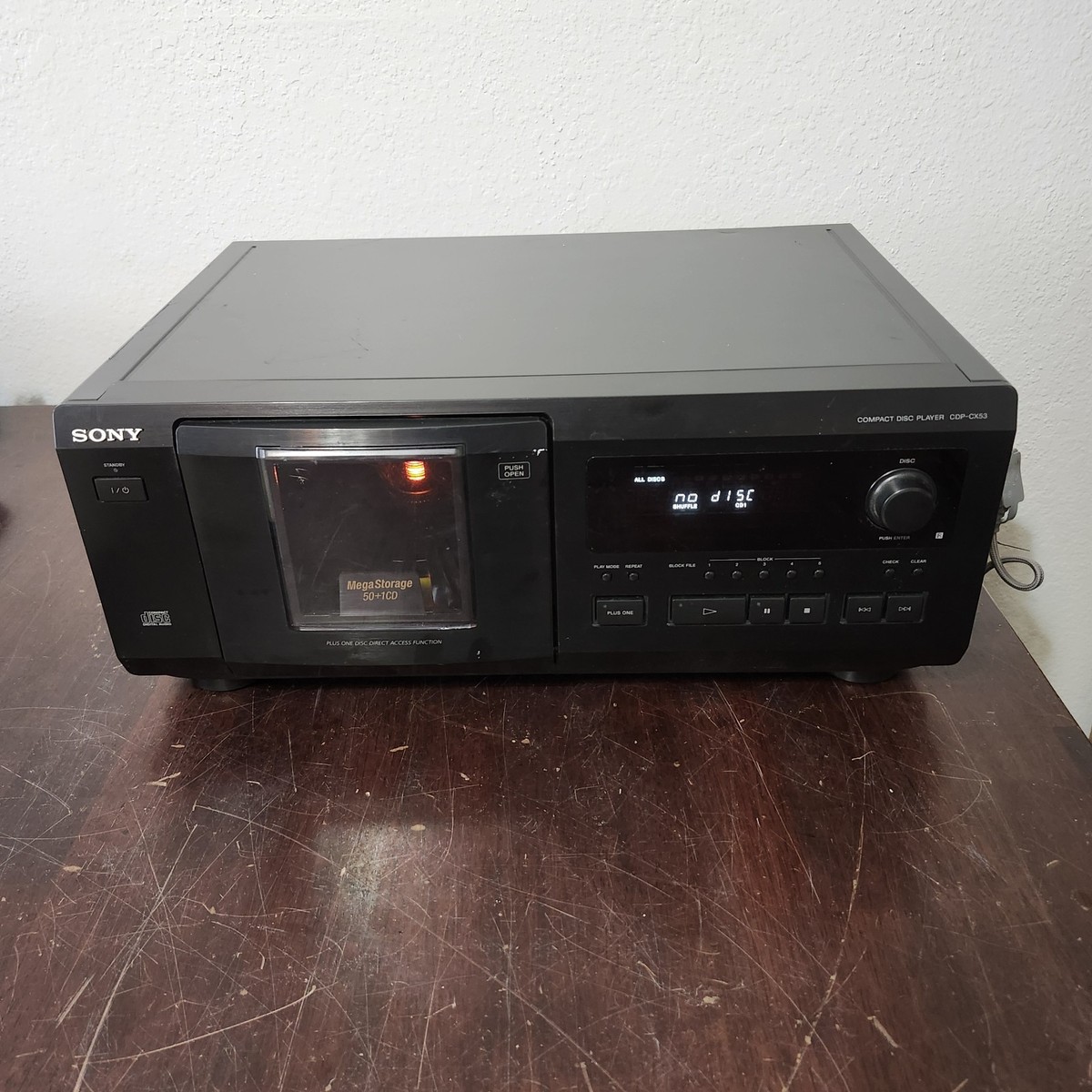 Sony CDP-CX53 50+1 Disc CD Mega Storage Changer Player Carousel No