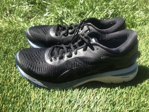 asics taille 25