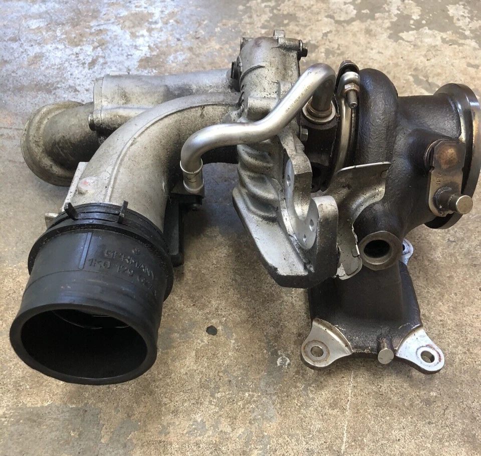 VW Volkswagen Beetle 2016 1,8 L turbo cargador Foto 3 de 4