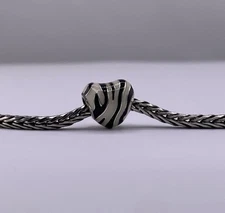 Pandora Wild Stripes Heart Charm New