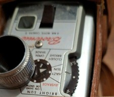 Movie Camera Vintage Kodak Brownie 8mm with Original Leather Case   Untested OBO