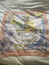 HERMES CARRE 90 Le Timbalier Silk Scarf Violet Rose Vintage Authentic