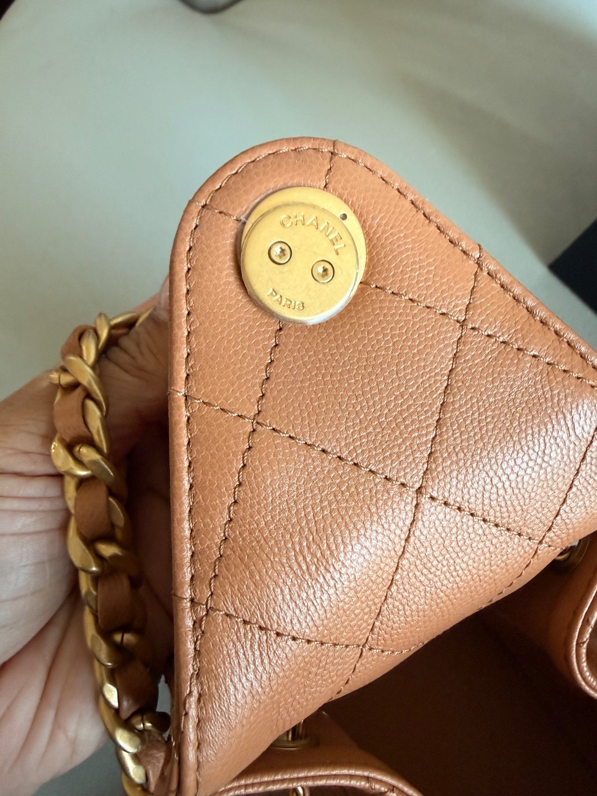 AUTH CHANEL 25 Hobo Bag Small Caramel BNIB thumbnail 7