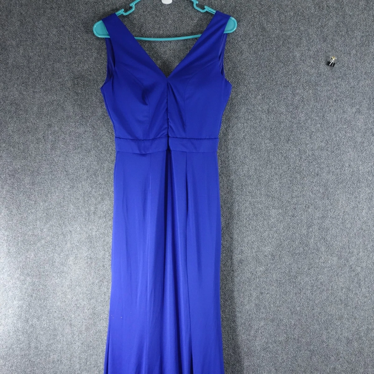 Chicas evening dress shop