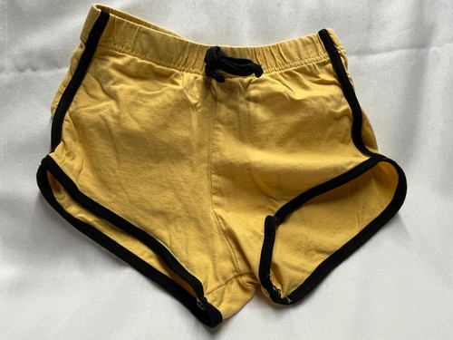 LOT3812- Girl's Yellow Shorts- Size 7/8