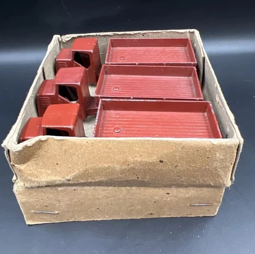 Trade Box Of 3 Dinky 33w Mechanical Horse & Open Wagon. Scarce Brown. Excellent