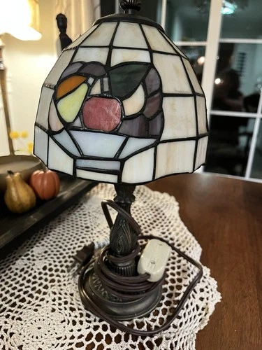 Vintage Tiffany Style Stained Glass Fruit Bowl Pattern 6 1/2 (W) x 13" (H)