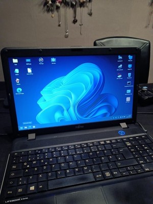 Laptop Fujitsu Lifebook A512 i5 8GB Win11 - Top !