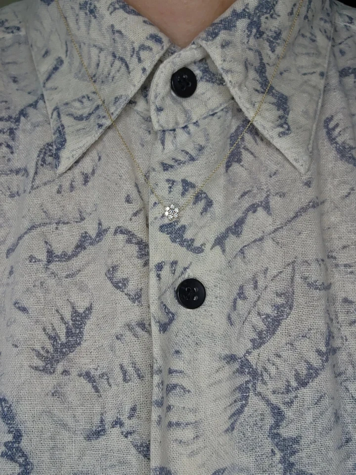 Collar colgante de oro amarillo de 14 k con racimo de diamantes GH SI natural de 0,21 TCW Foto 4 de 4