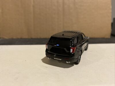 Modellino Con Barra Luminosa Push Bar Ford Explorer Polizia Greenlight 1:64 - Modello Auto Con Barra Luminosa, Colore Bianco Greenlight Ford Explorer Intercettore