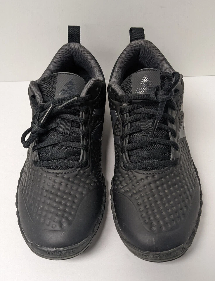 Zapatillas New Balance Fresh Foam 806v1 antideslizantes, negras, para mujer de 7,5 de ancho Foto 2 de 4