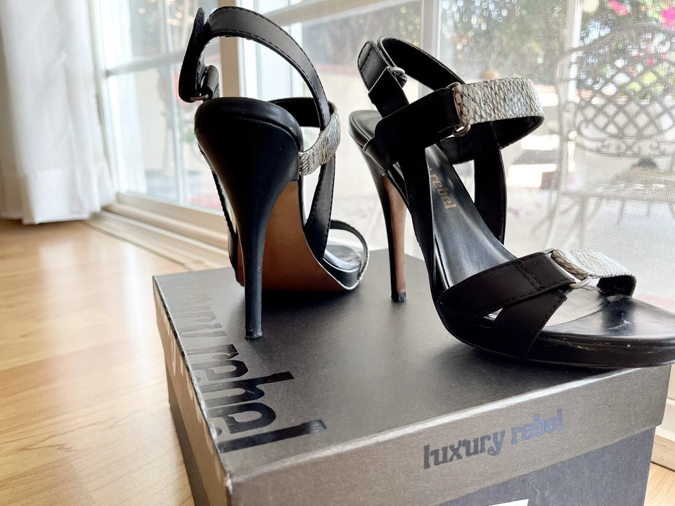 LUXURY REBEL Black Platform Open Toe heels 38 1/2 M  - Image 3 of 4