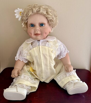 Vintage Legacy Doll Daisy #769/1000 by Terri DeHetre Signed by Artist In Box