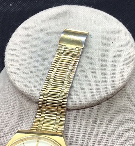 Vintage Mens Seiko Quartz Wrist Watch "AS IS" Parts/Repair W984 - Picture 4 of 7