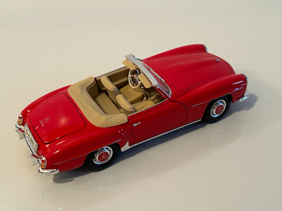 1955 Mercedes-Benz 190SL Convertible Red 1 18 Metal Die Cast