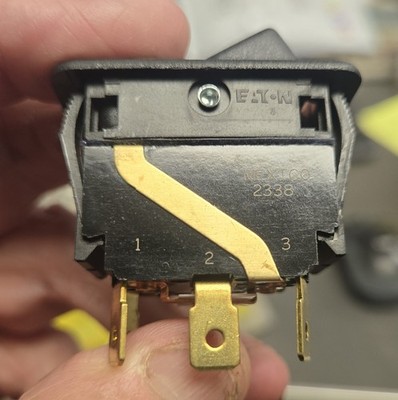 ●LOGIK Amazon.com: LAKY F2 Ornamental Gate Lock 4040 (for Profiles