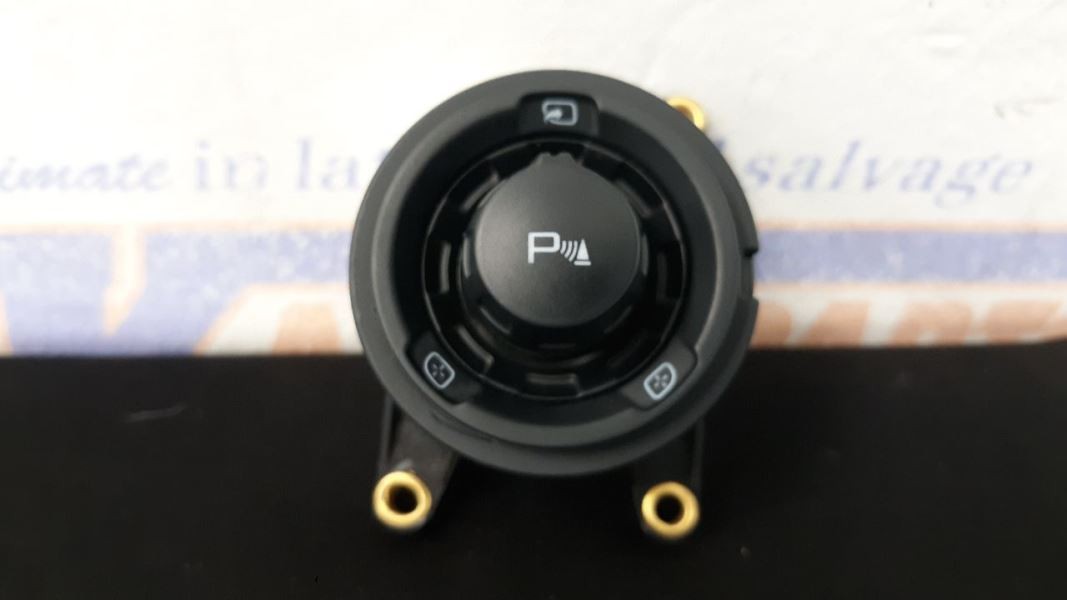 2017 MCLAREN 570 570S OEM MIRROR PARK ASSIST CONTROL SWITCH ASSEMBLY 