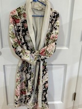 Vintage 90s Victoria Secret Gold Label Floral Robe