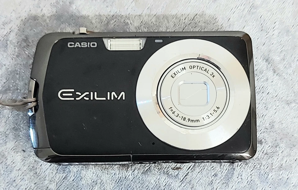 Casio Digitalcamera Exilim EX-Z115 / 10.1MP schwarz