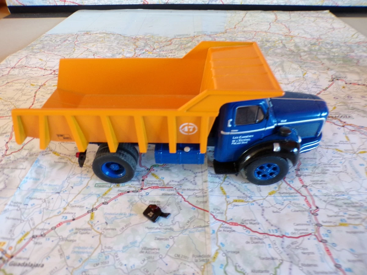 DINKY TOYS FRANCE REF 34 A BERLIET BENNE CARRIERE TRES BON ETAT+ BOITE D ORIGINE