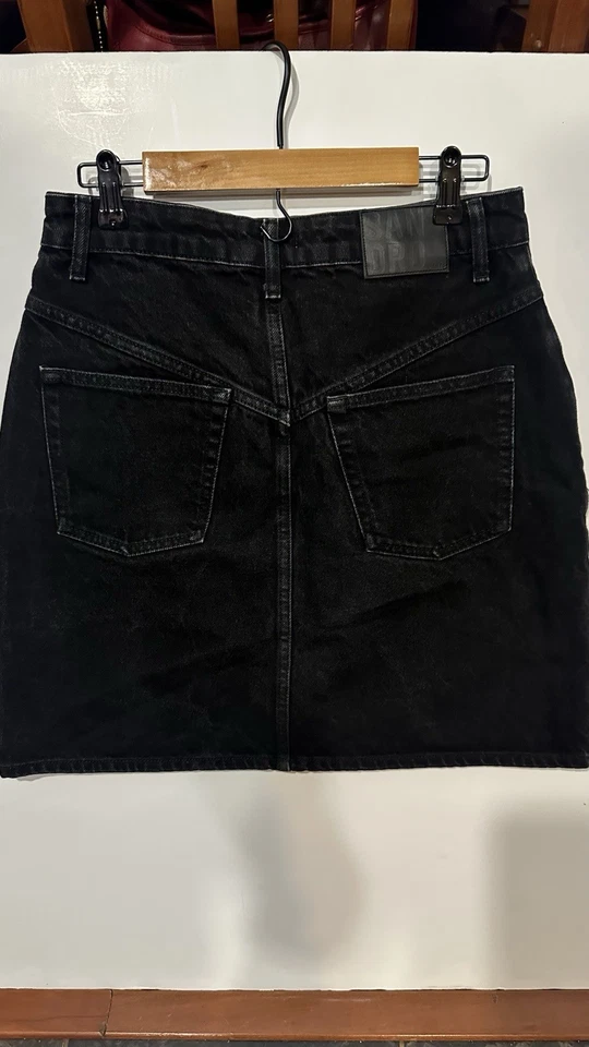 Minifalda de mezclilla Sandro negra tiro alto lavado ácido occidental cintura 28-29 pulgadas Foto 4 de 4