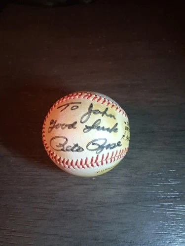 Pete Rose Signed Baseball