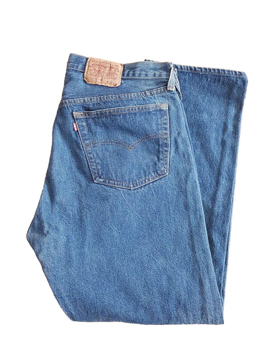 Vintage Men's Levi's 501 Jeans Size 40X32 (38 x 30) Made in Vintage Men's Levi's 501 Jeans Size 40X32 (38 x 30) Made in