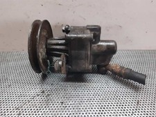Pompe direction assistée Nissan TRADE
