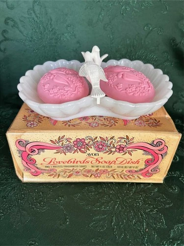 Vintage Avon Lovebirds Soap Dish Tray With Soap - Milk Glass - NEW IN BOX