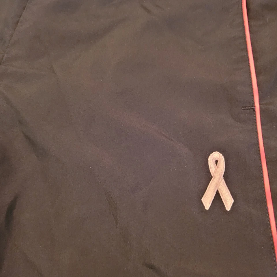 Pantalones de chándal New Balance concientización sobre el cáncer de mama para mujer talla L negro rosa sudor Foto 2 de 4