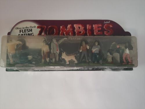 Glow in the Dark Flesh Eating Zombies Playset Figures by Accoutrements 2007 New - Picture 1 of 5