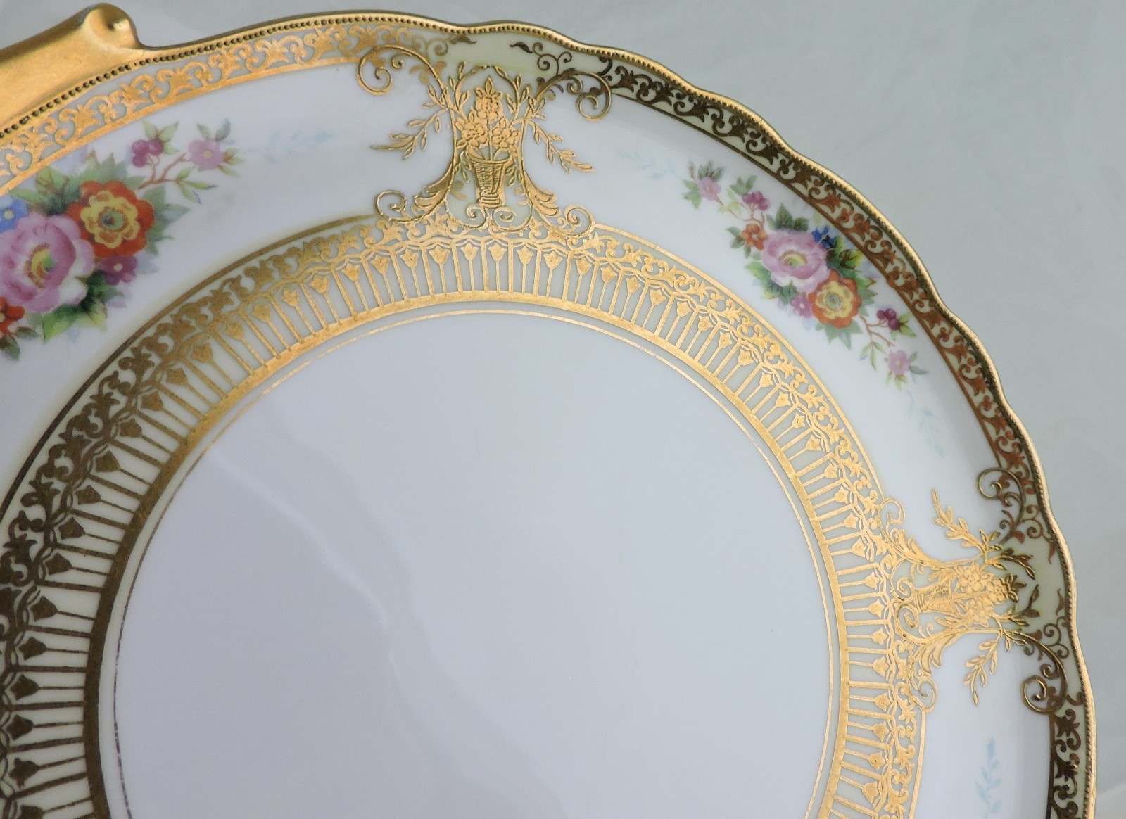 ANTIQUE HANDLED CAKE OR DECORATIVE PLATE RAISED GOLD SCROLL FLOWER BOUQUET