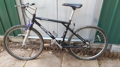 gt outpost 6061 mountain bike