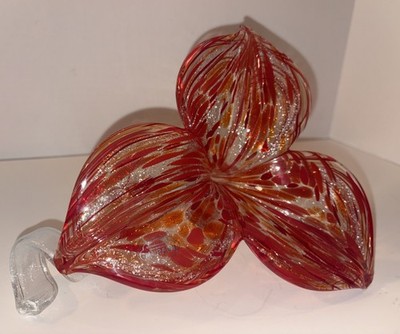 Murano Glass Red Flower w/Twisted Stem Decorative Piece Original Sticker
