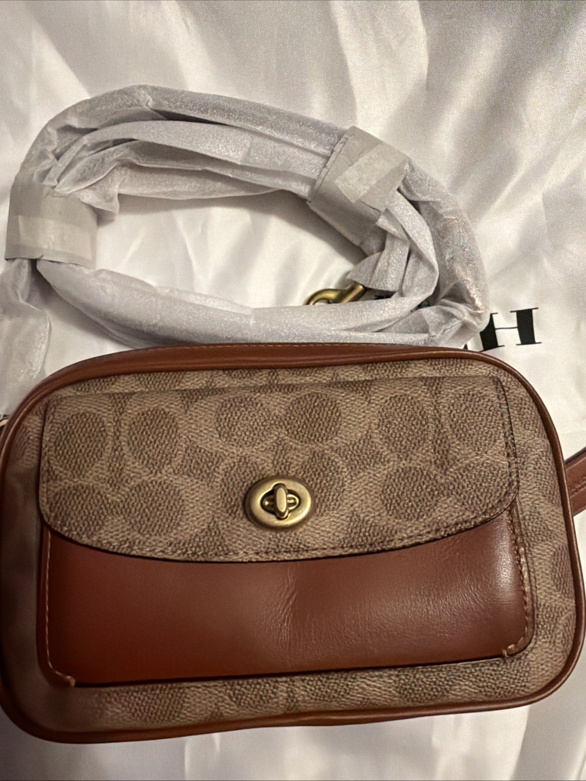 Coach Willow Camera Bag Shoulder Bag Coated Signature Canvas Tan Rust Rrp£395 BN