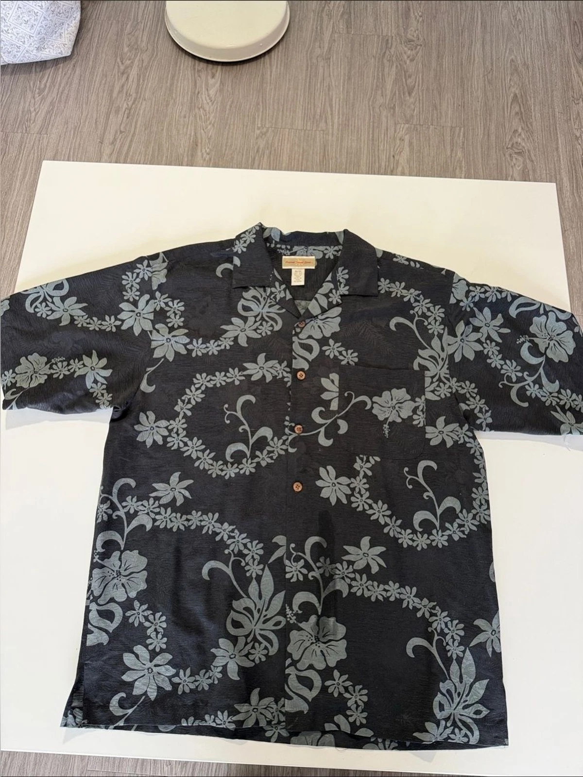 Original Island Sport Casual Black Floral Camp Shirt with Light Sz M 100% Silk