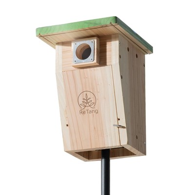 3/4 inch Thick Cedar Bird Houses with Metal Predator Guard, Nesting Box Birdh...