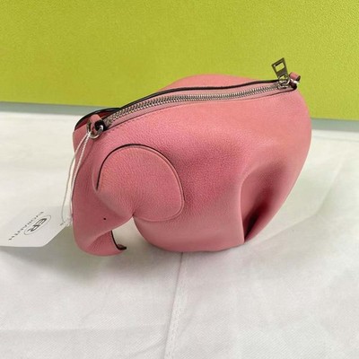 LOEWE♡エレファント Loewe Women's Elepehant Crossbody Bag Pink Elephant Bag With
