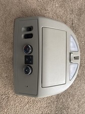 2008-2012 Nissan Armada Infiniti Qx56 Front Overhead Console Gray Dome Map Light